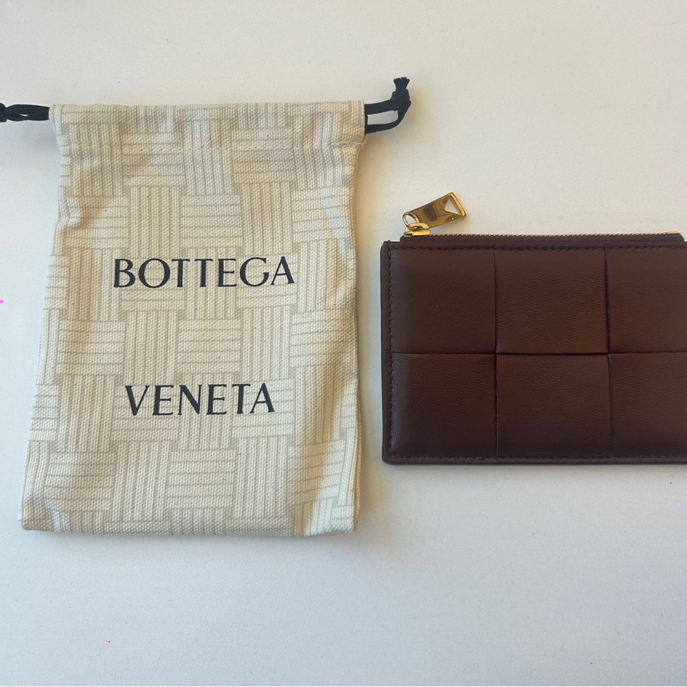 Bottega Veneta Intrecciato Zip Card Case